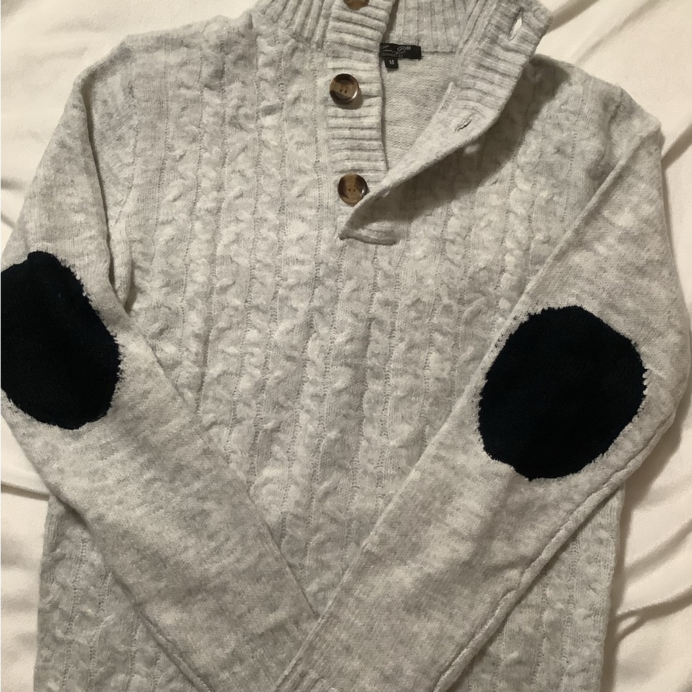 Sweater - Picture 2 of 2